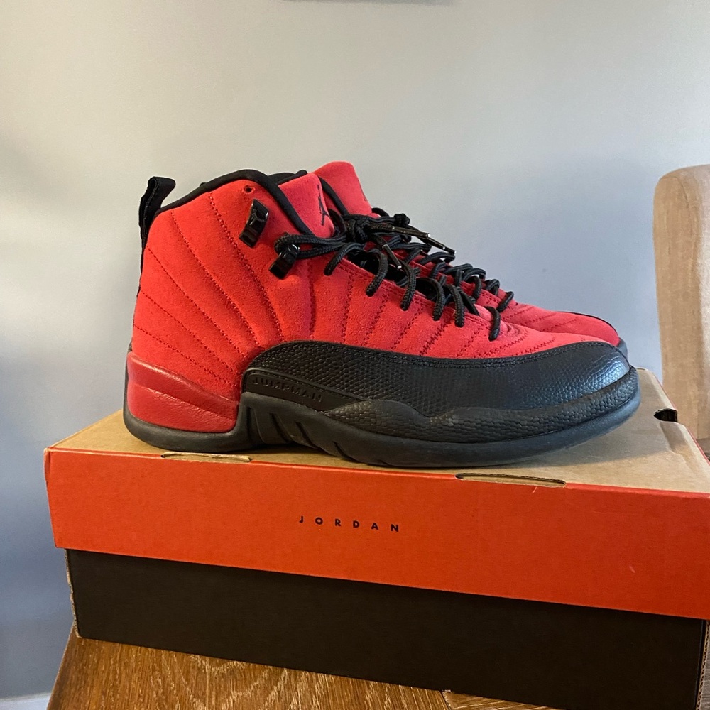Reverse Flu Game Jordan 12